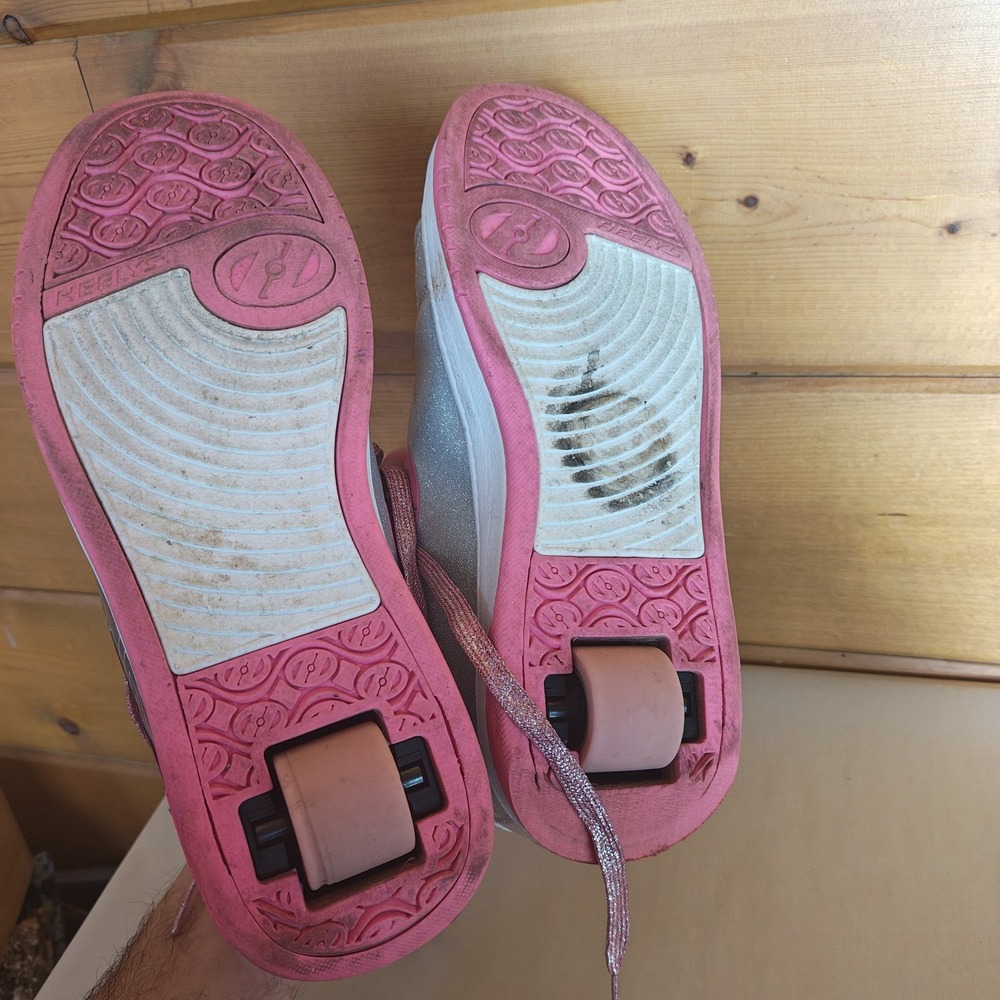 Barbie Heelys Silver And Pink US 7 Used UK 6 Eur 39 Pink Glitter‎ Silver - Picture 7 of 8